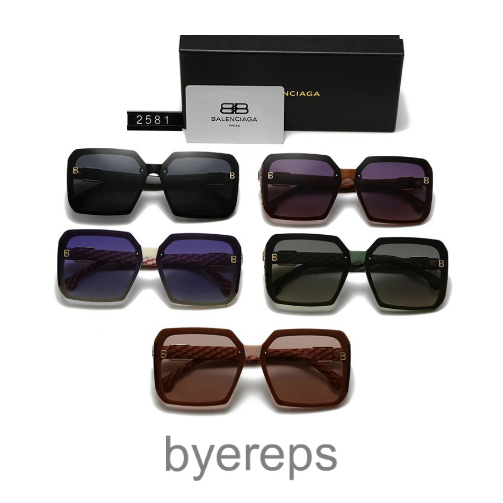 Balenciaga SunGlasses — photo 4 of 4