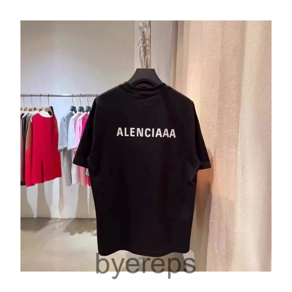 Balenciaga Tee — photo 2 of 4