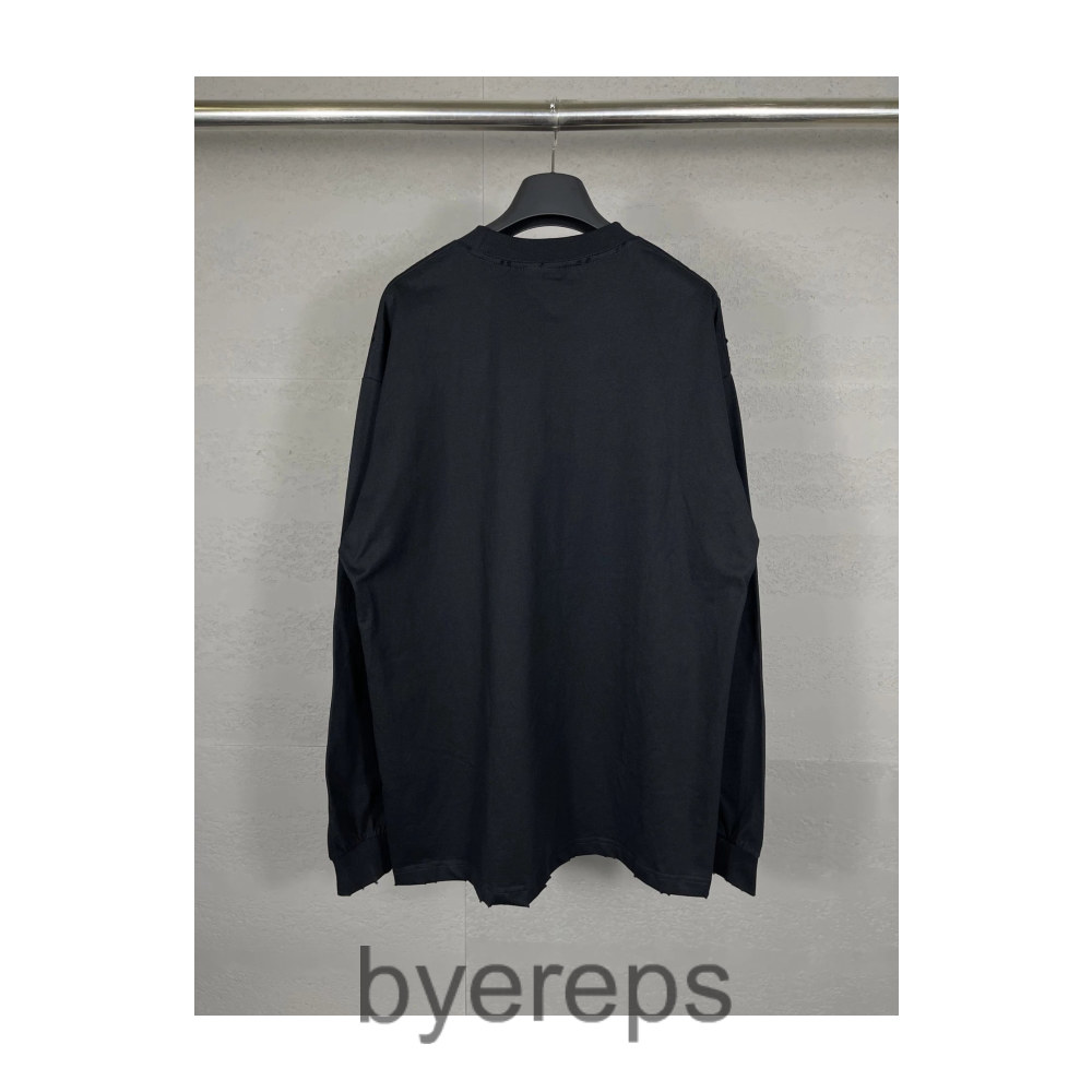 Balenciaga Text Longsleeve — photo 2 of 4