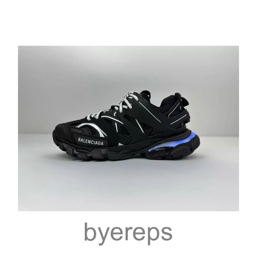 Balenciaga Track LED — photo 4 of 4