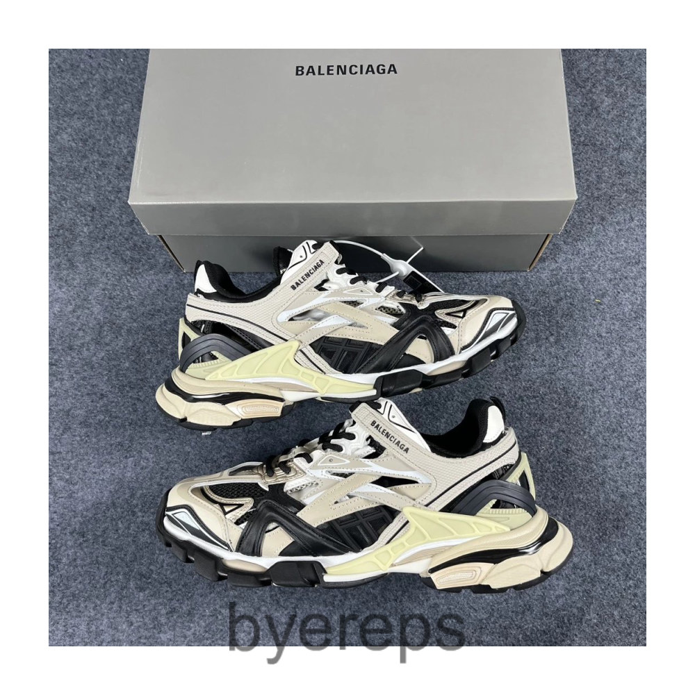 Balenciaga Track Runner 2.0 — photo 4 of 4