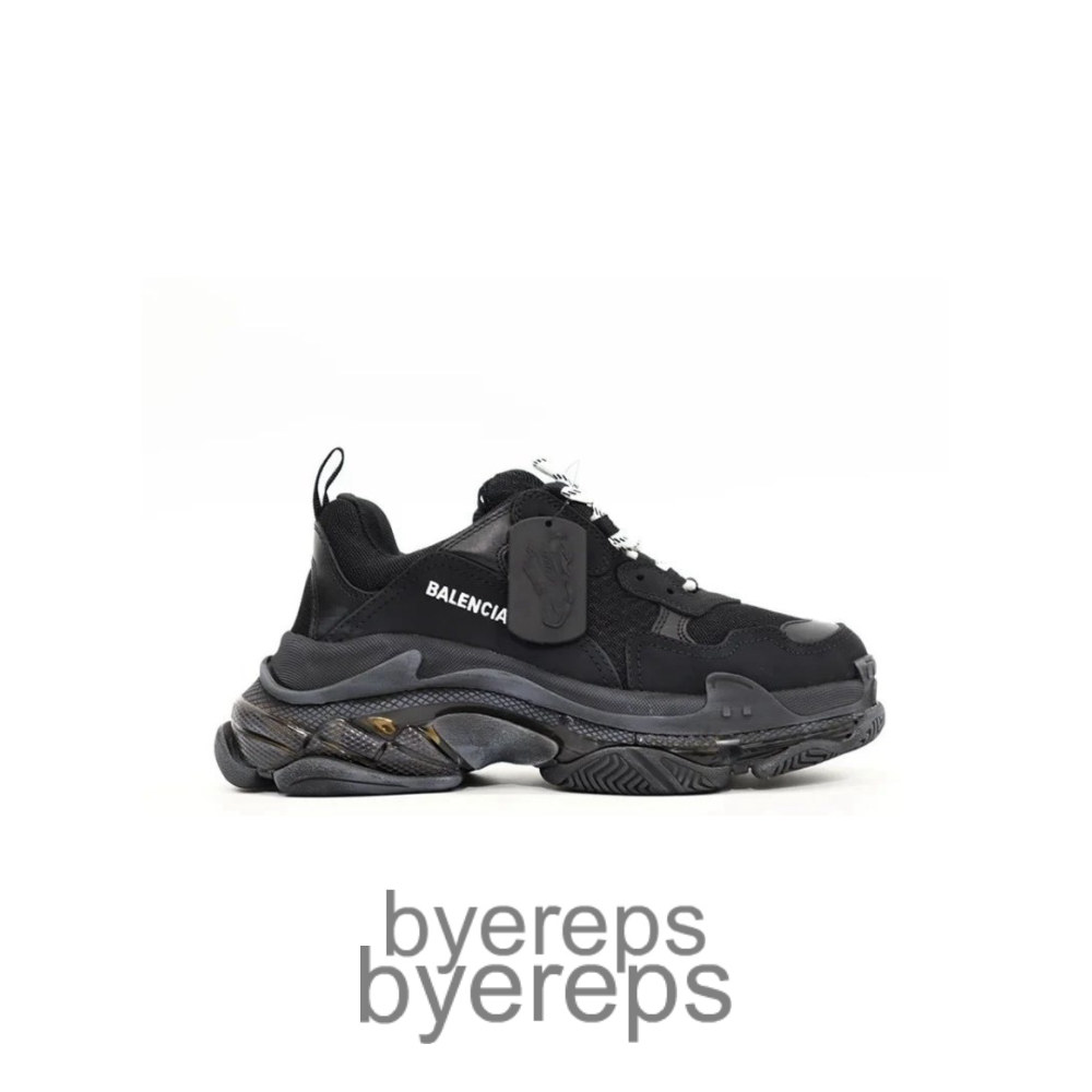 Balenciaga Triple S Black