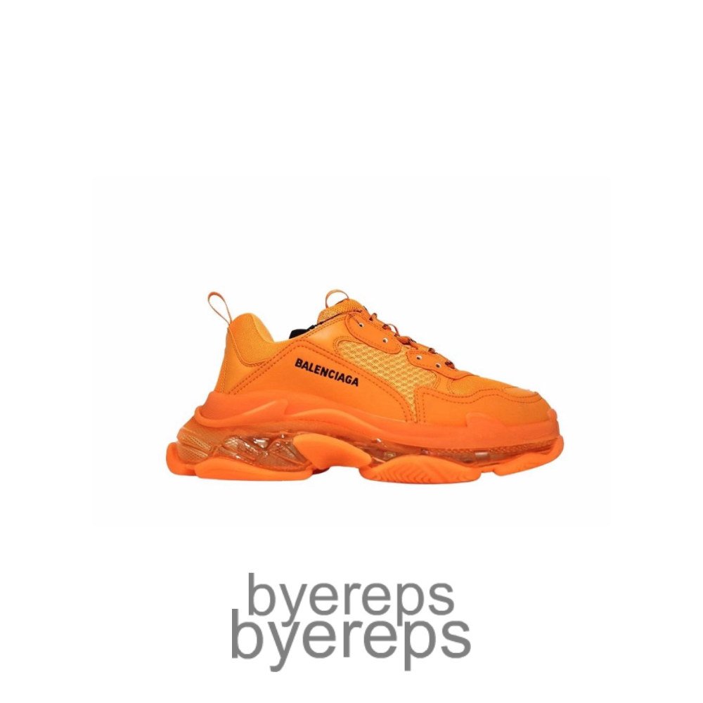 Balenciaga Triple S Snekaer Orange