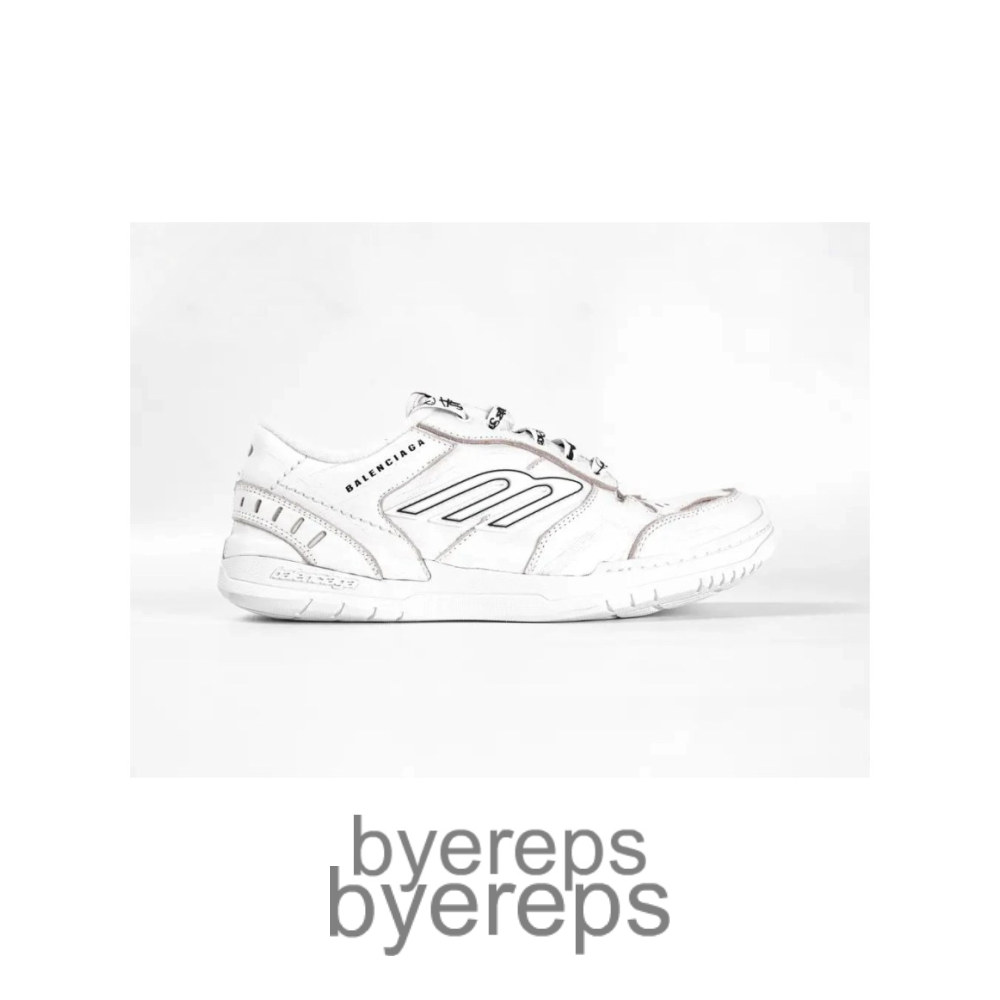 Balenciaga Womens Hamptons Clean Sneaker White