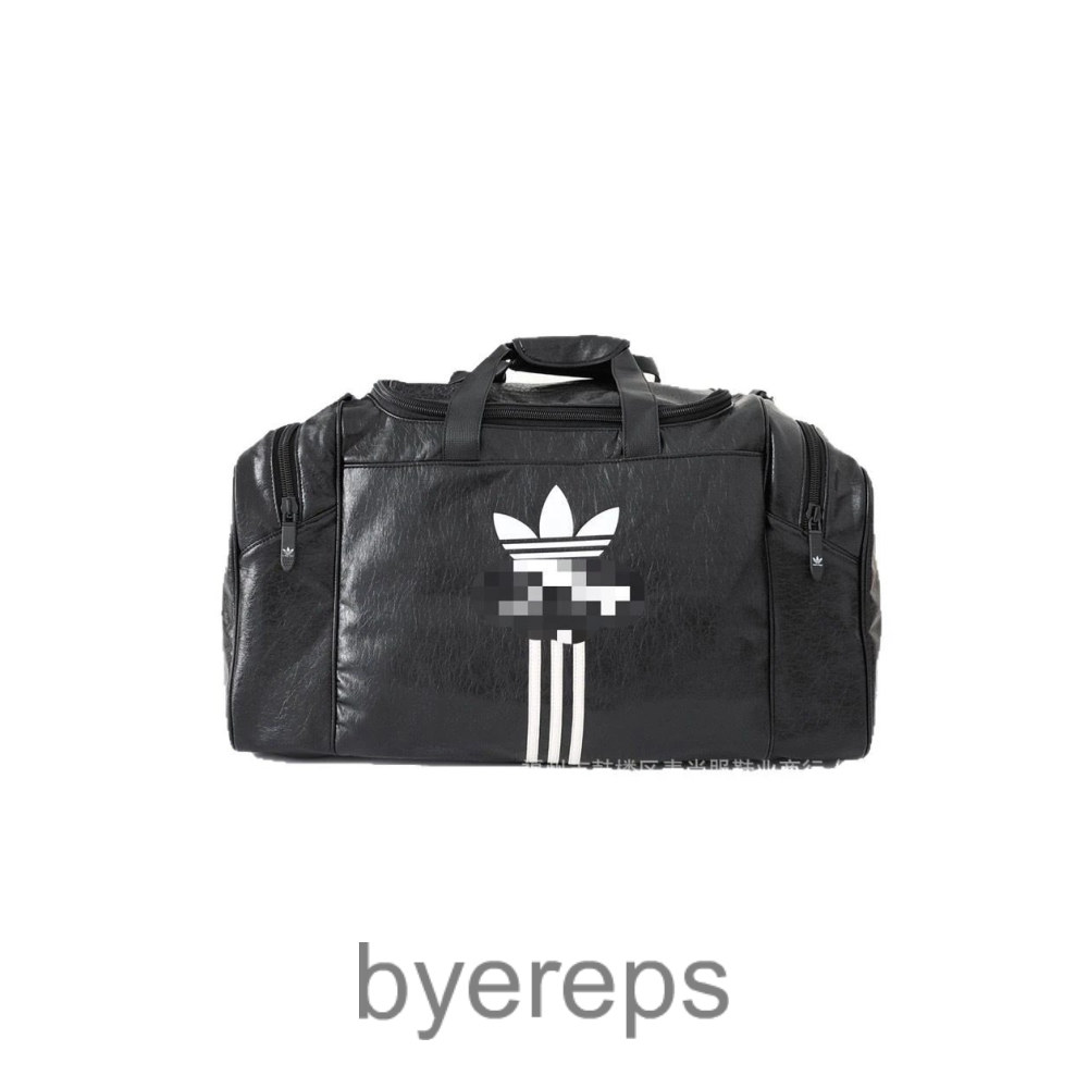 Balenciaga x Adidas Leather Duffle Bag — photo 2 of 4