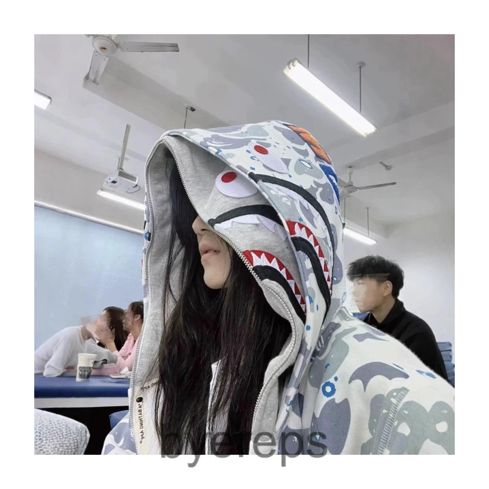 Bape Shark Zip Hoodie — photo 4 of 4