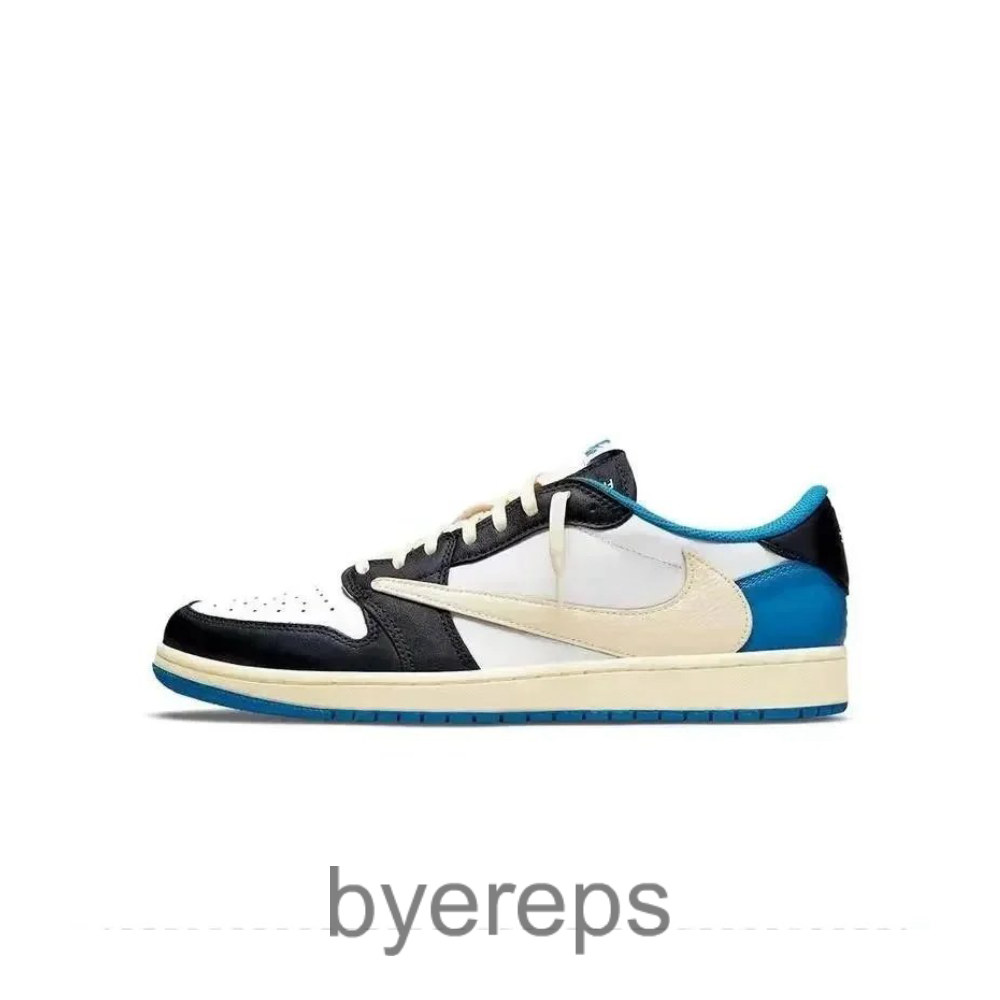 Best Budget Batch Jordan Travis Scott (27 options) — photo 2 of 4