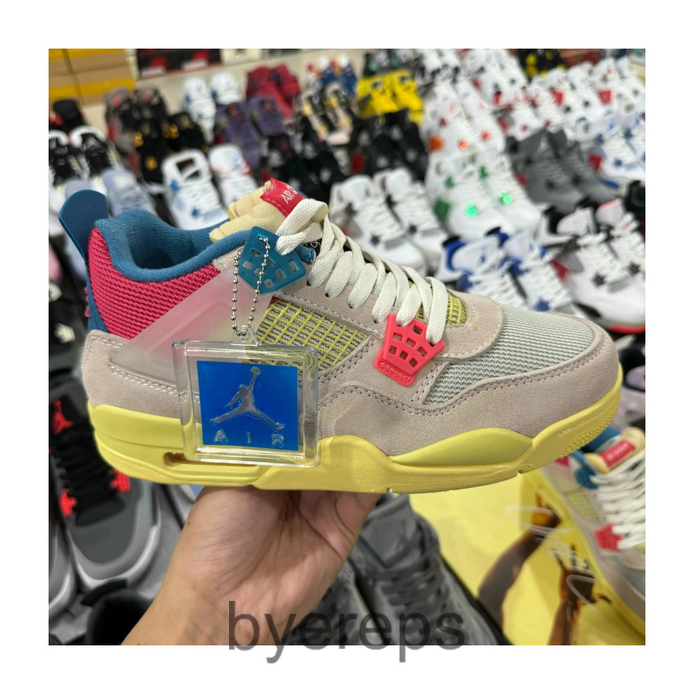 Best Jordan 4's — photo 4 of 4