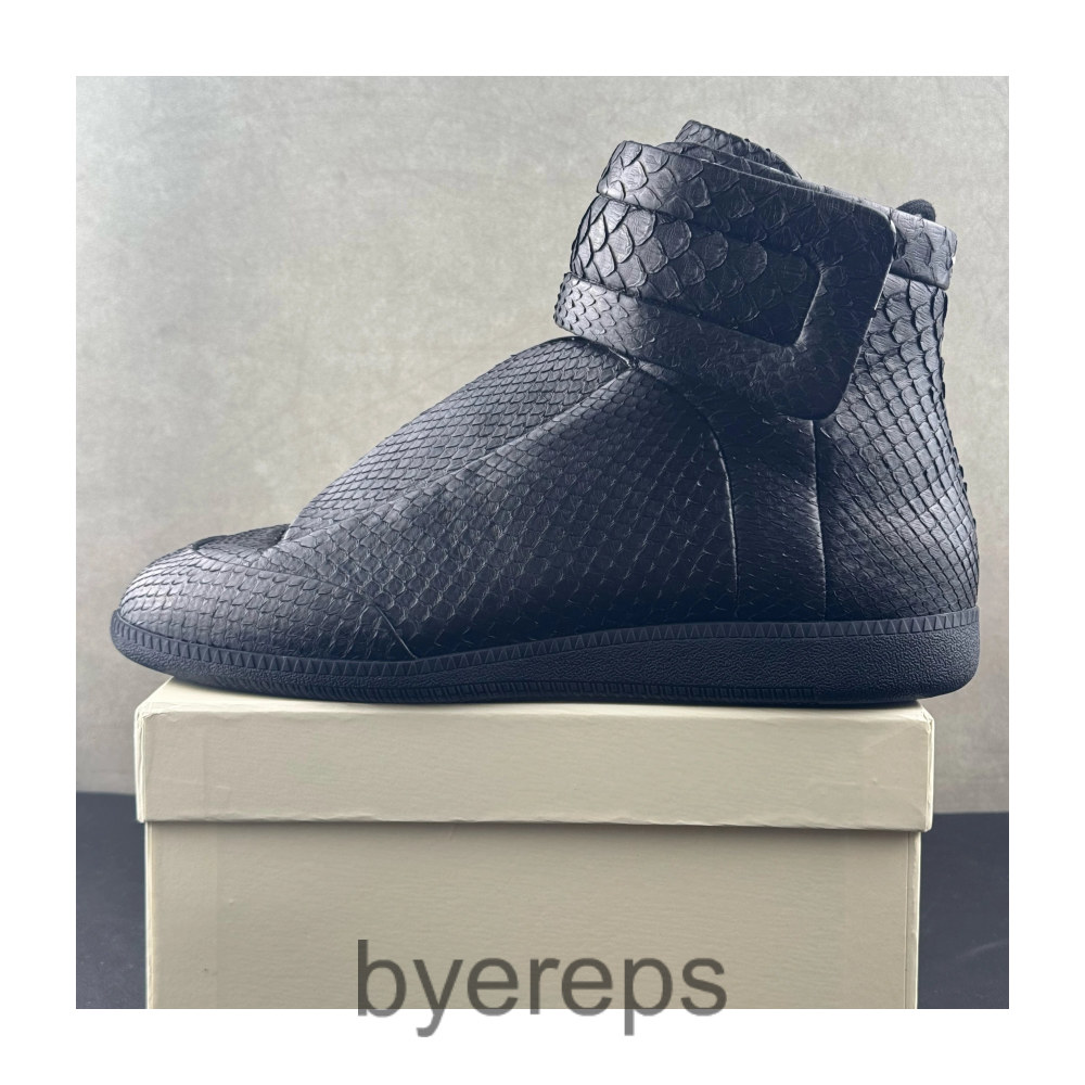 Maison Margiela BEST Margiela Future Batch (12 colorways) — photo 4 of 4
