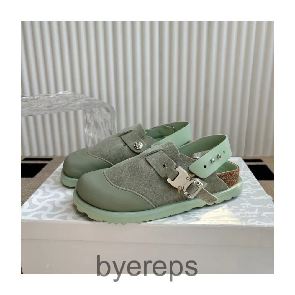 Unbranded Birkenstocks — photo 3 of 4
