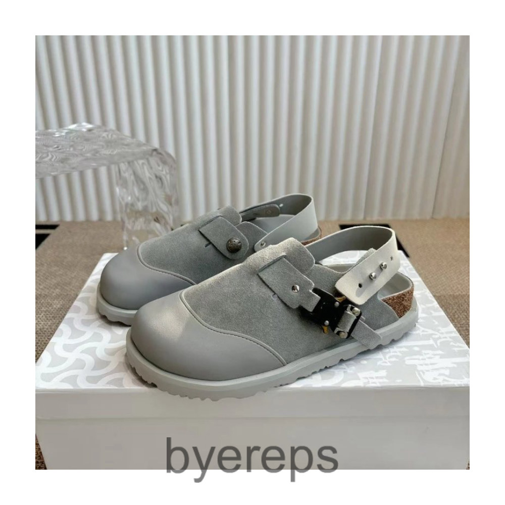 Unbranded Birkenstocks — photo 4 of 4