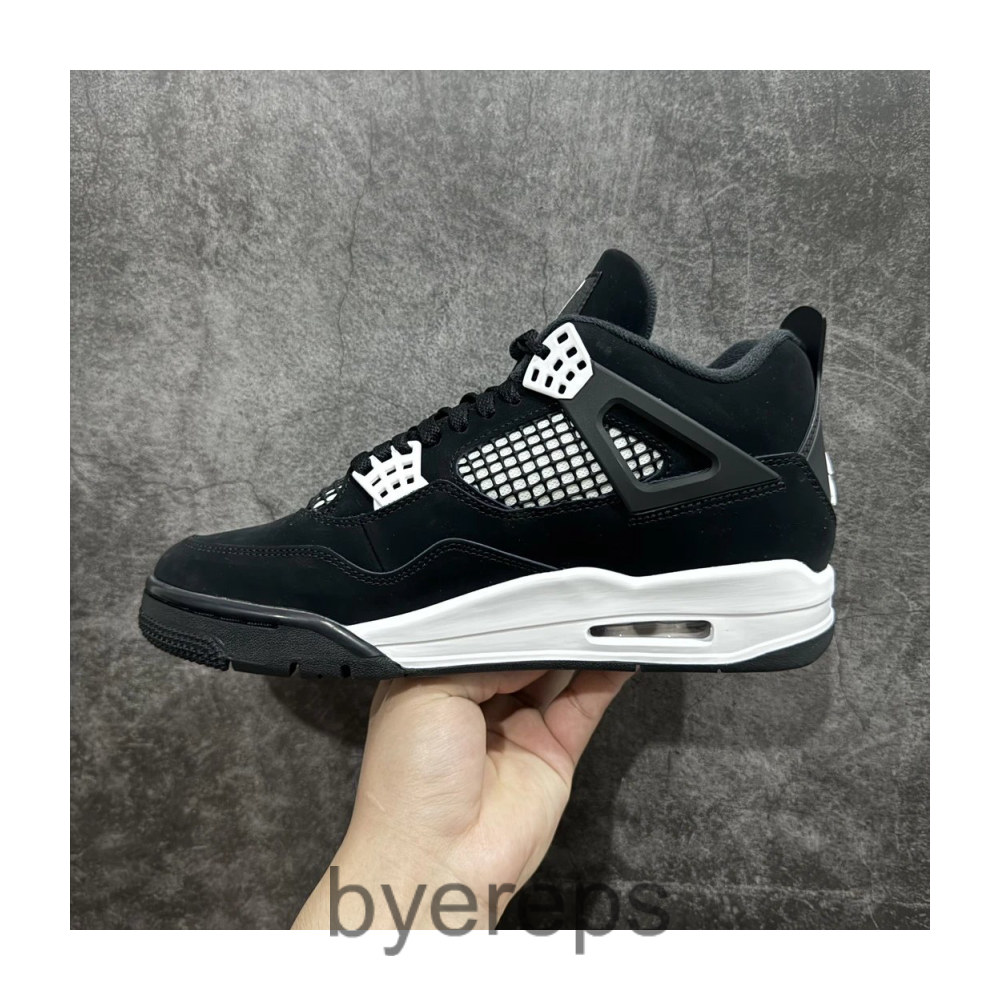 BLACK AND YELLOW LIGHTING JORDAN 4 — photo 3 of 4