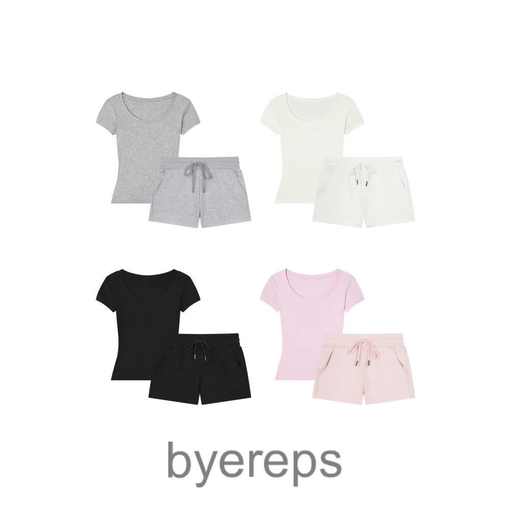 Unbranded Blank womens shorts — photo 3 of 4