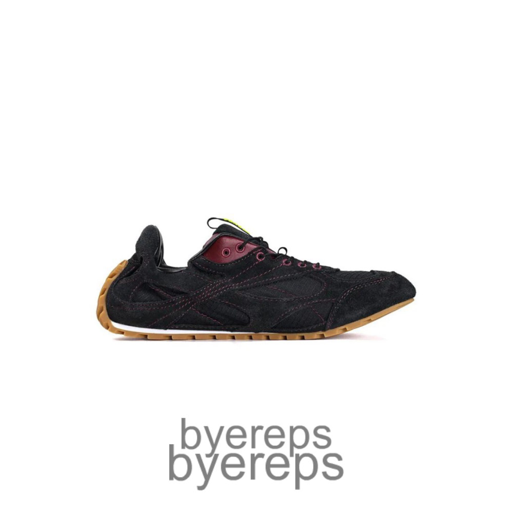 Bottega Venet Orbit Flash Black Dark Apple Candy