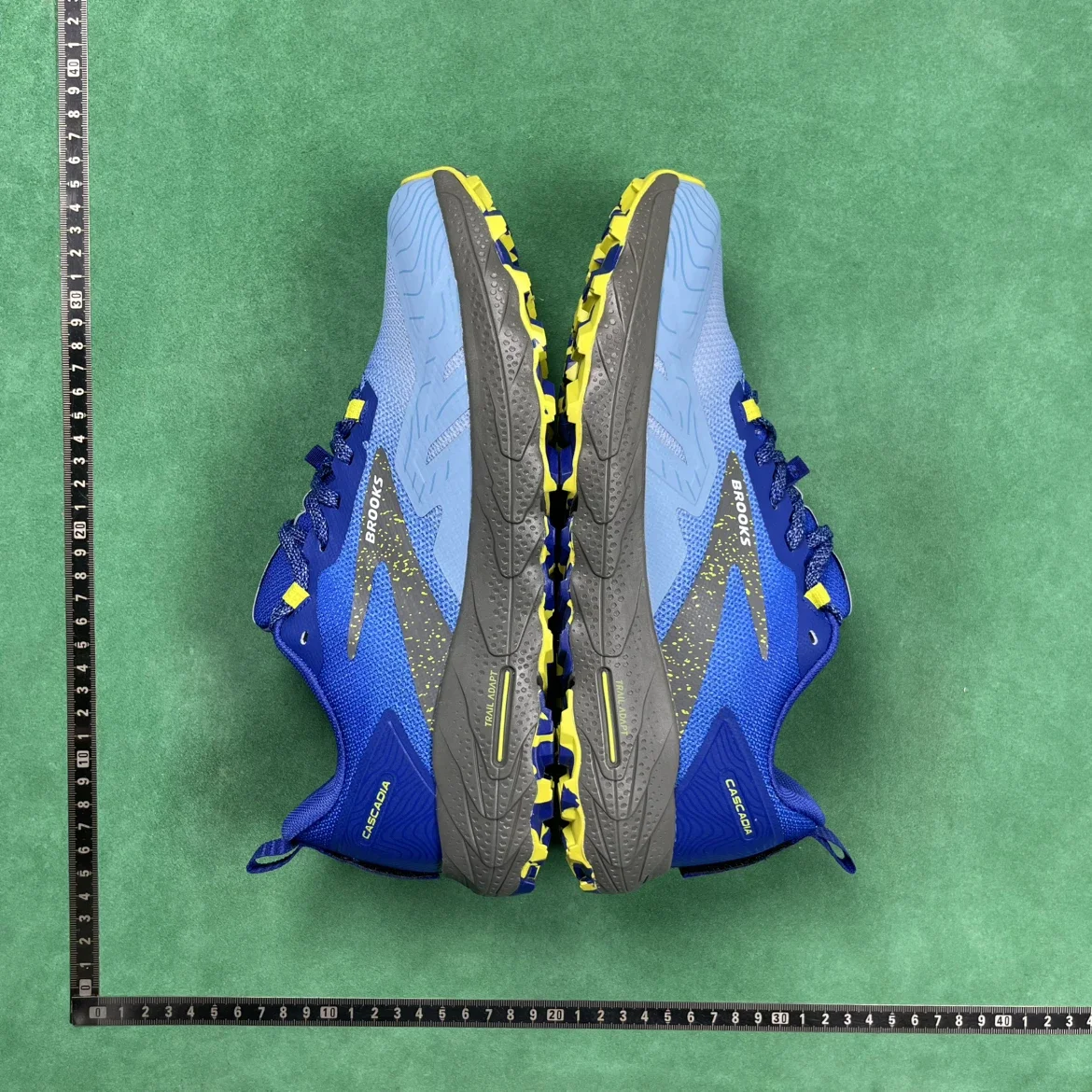 Brooks Cascadia 17