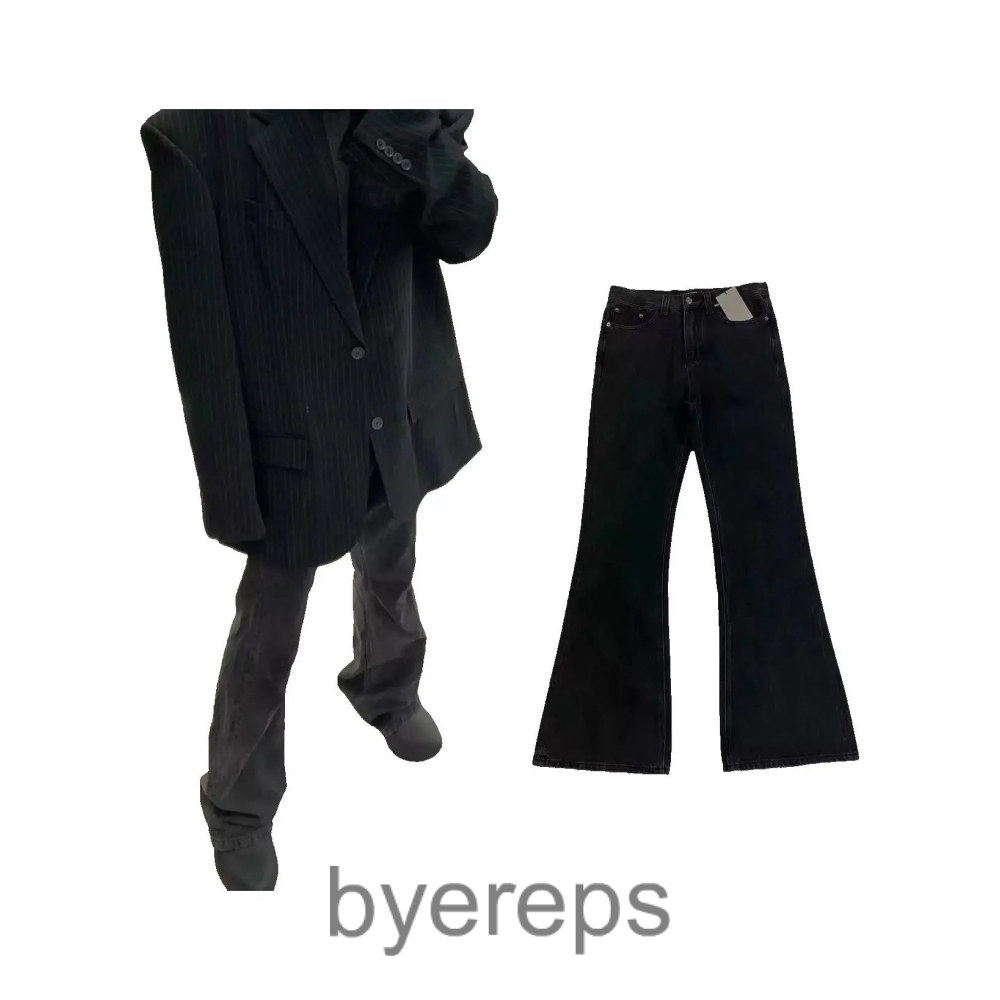Budget Balenciaga Flared Jeans