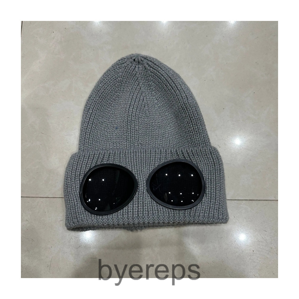 Unbranded Budget CP Company Beanie — photo 4 of 4