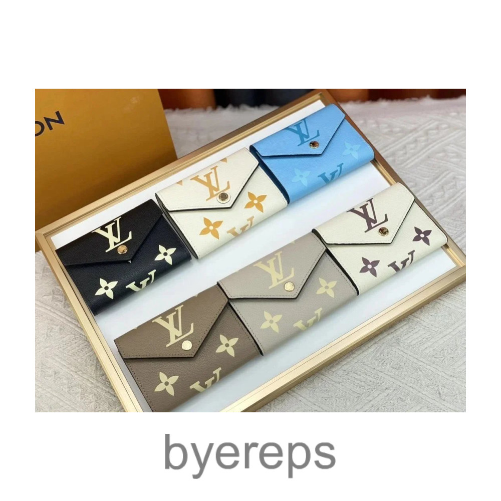 Budget LV Wallets