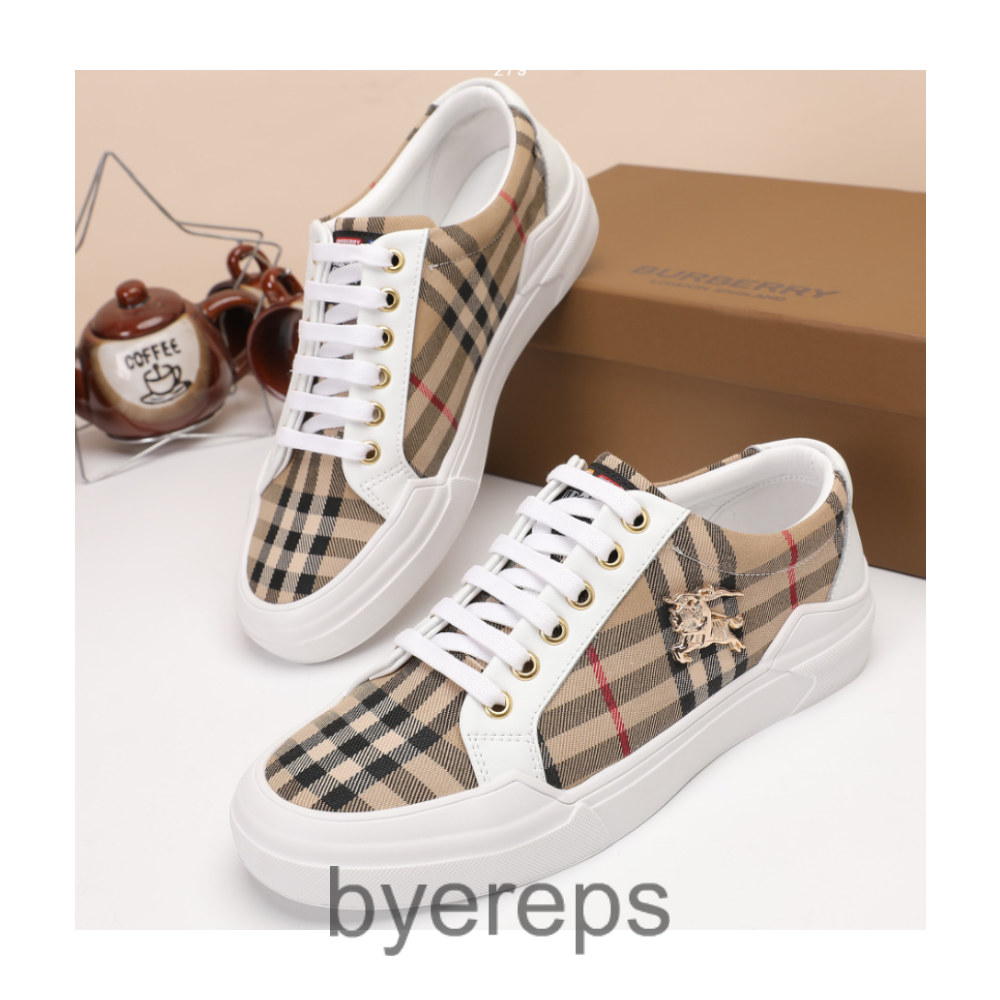 Burberry Cups
