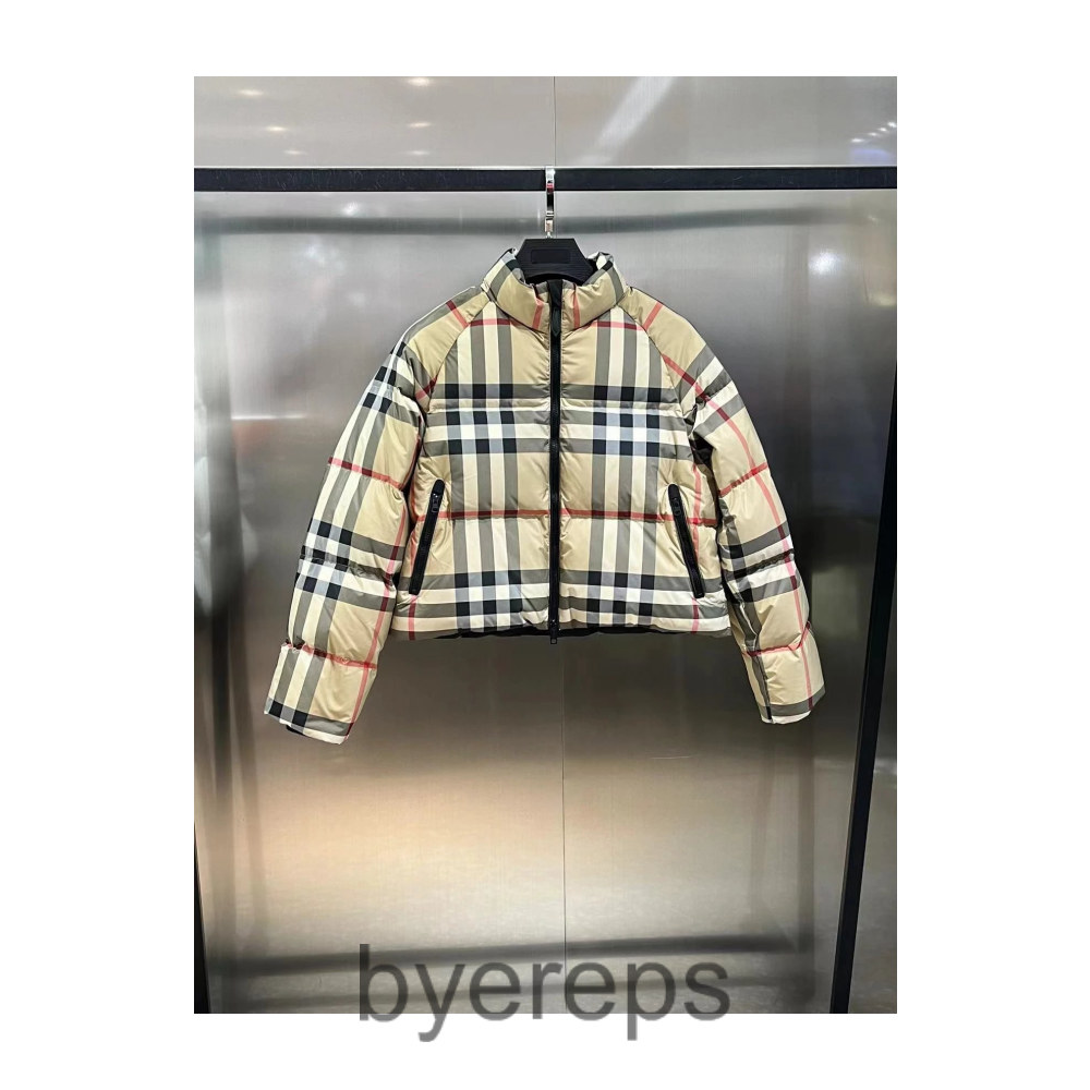 Burberry Down Jacket — photo 4 of 4