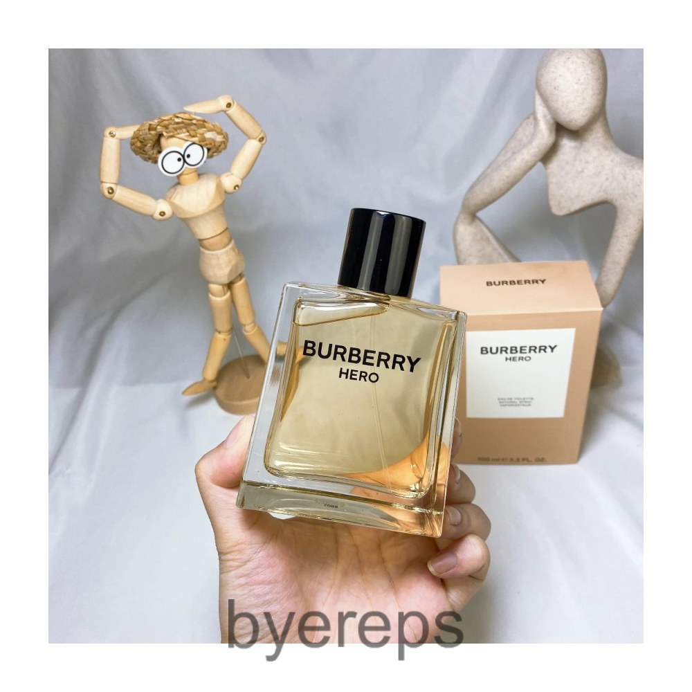 Burberry Hero Perfume — photo 2 of 4