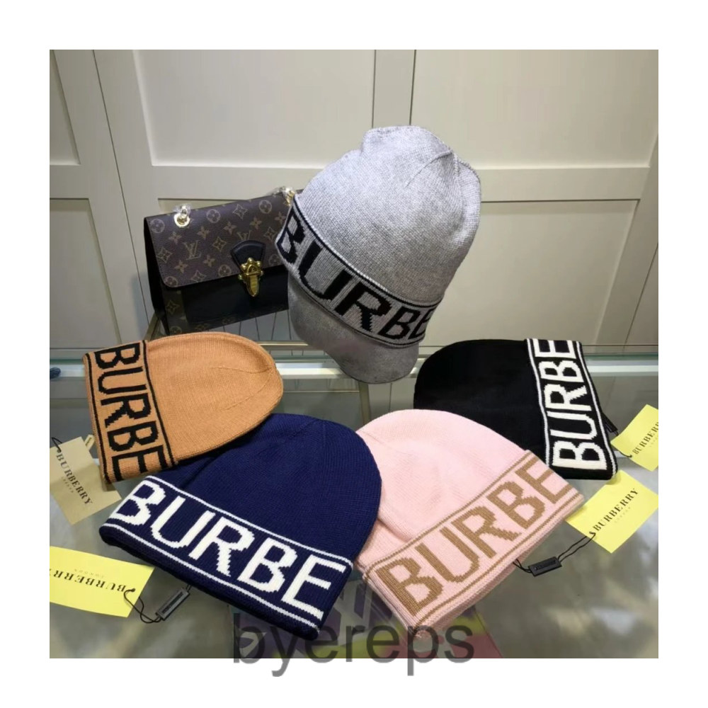 Burberry Knitted Hat