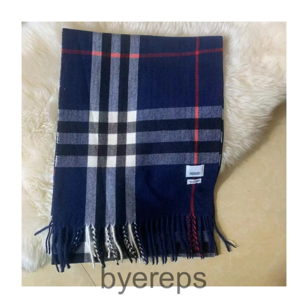 Burberry Scarf — photo 4 of 4