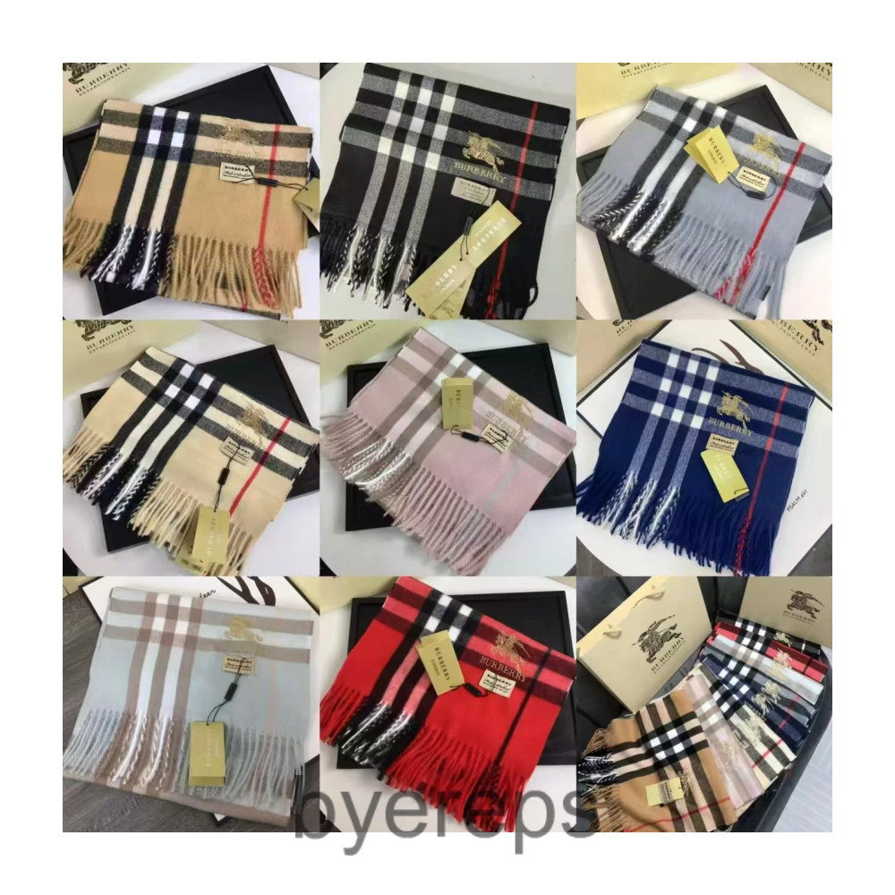 Burberry Scarf — photo 2 of 4