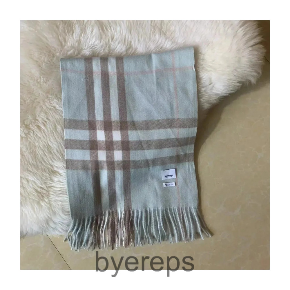 Burberry Scarf — photo 4 of 4