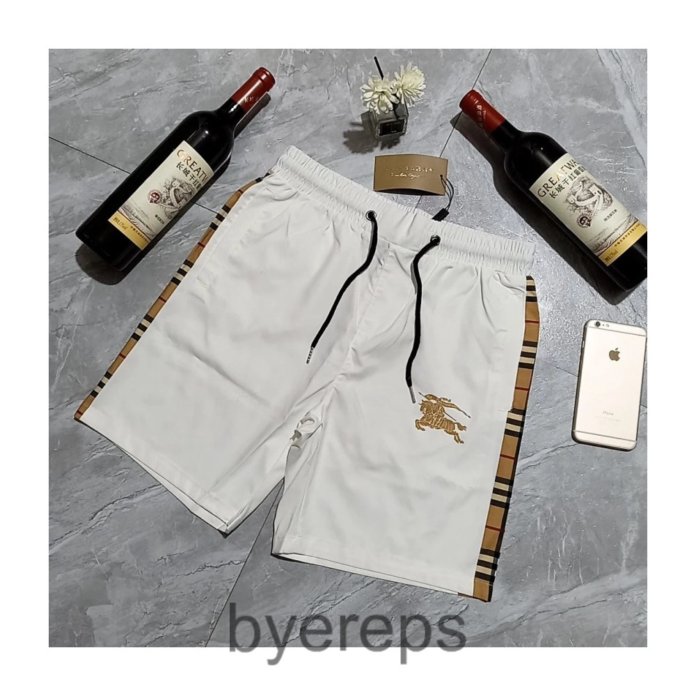 Burberry Shorts — photo 3 of 4
