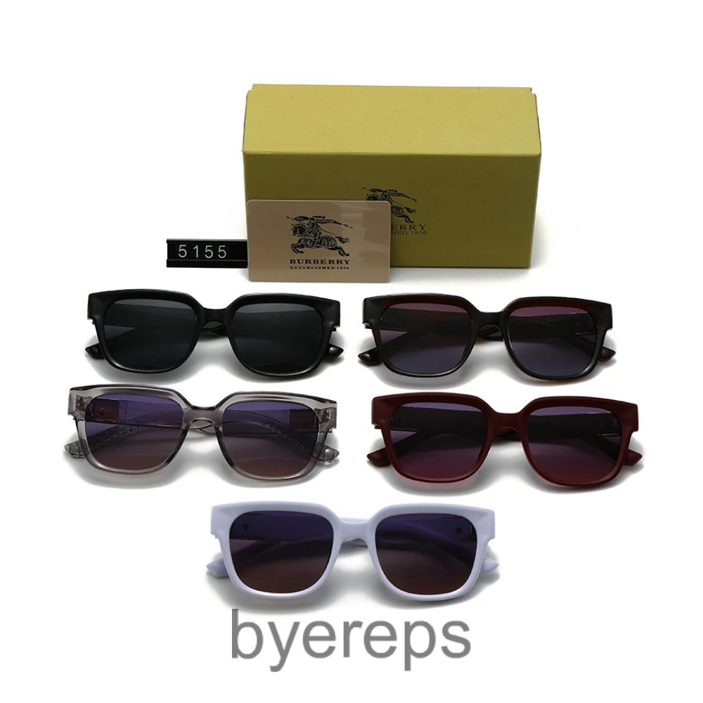 Burberry SunGlasses — photo 4 of 4
