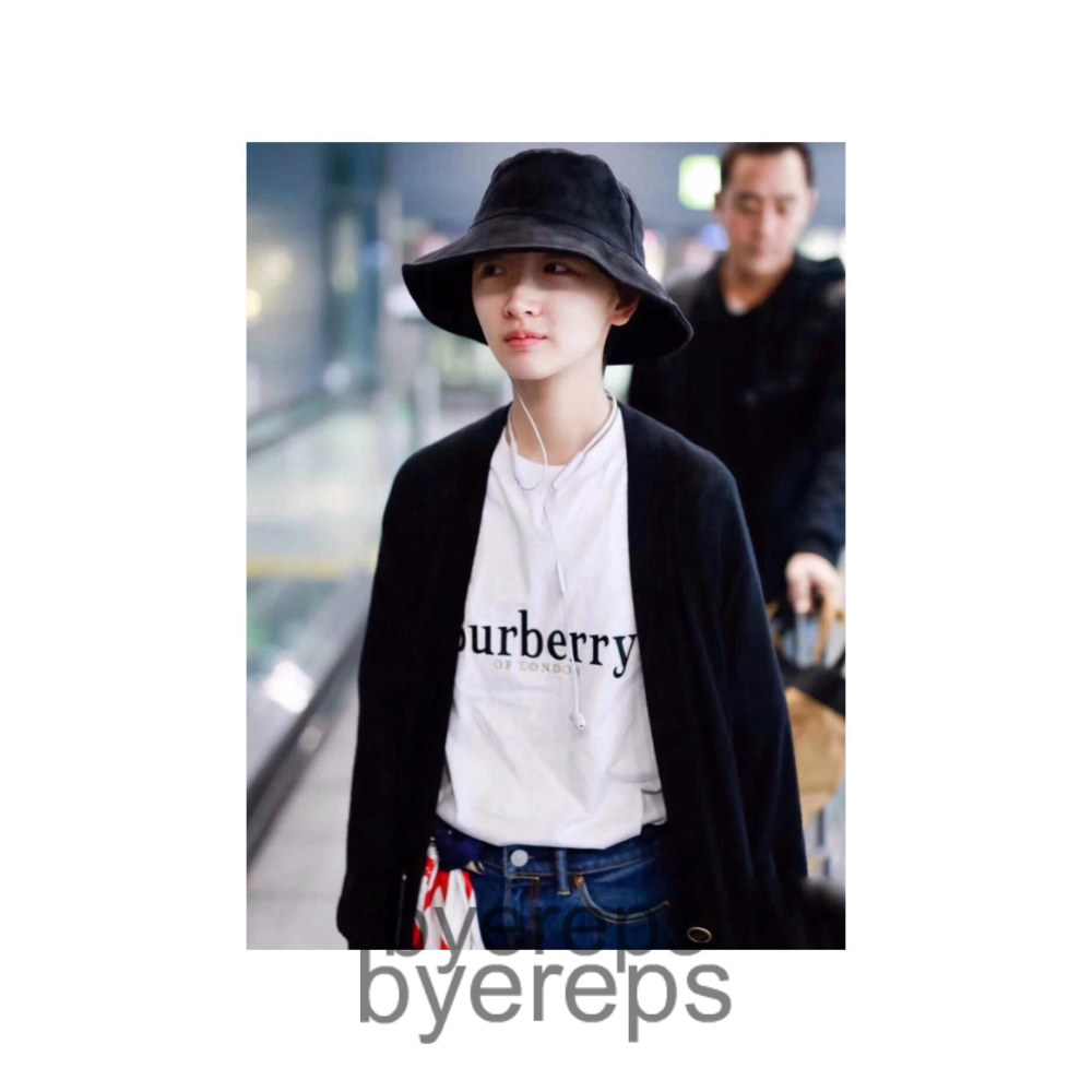 Burberry T-Shirt