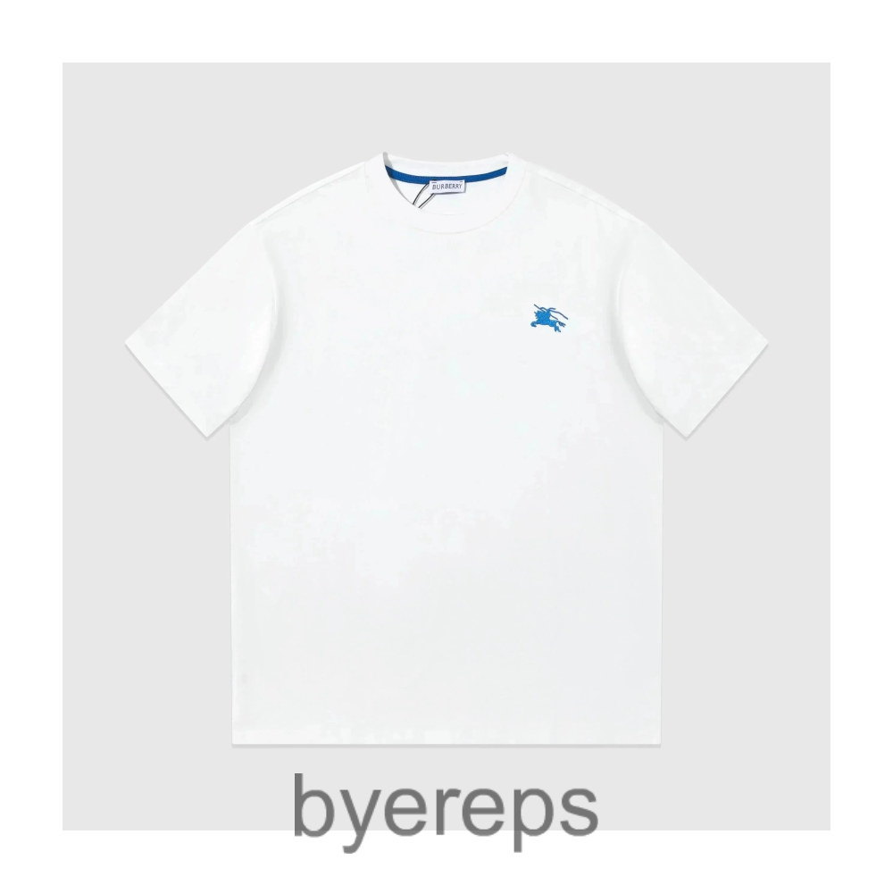 Burberry tee's — photo 2 of 4
