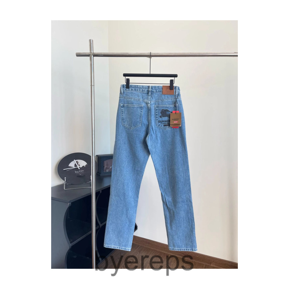 Burberry x Supreme Pants — photo 3 of 4