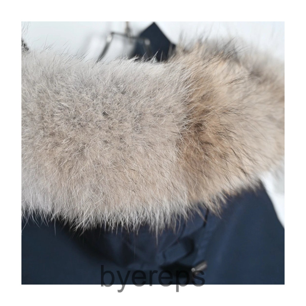 Canada Goose Puffer Jacket