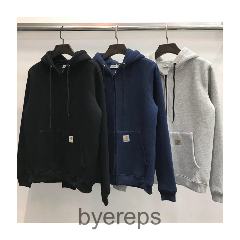 Carhartt Hoodie — photo 3 of 4