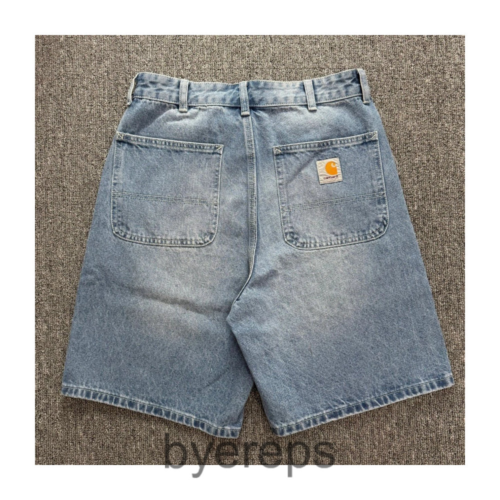 Carhartt shorts — photo 2 of 4