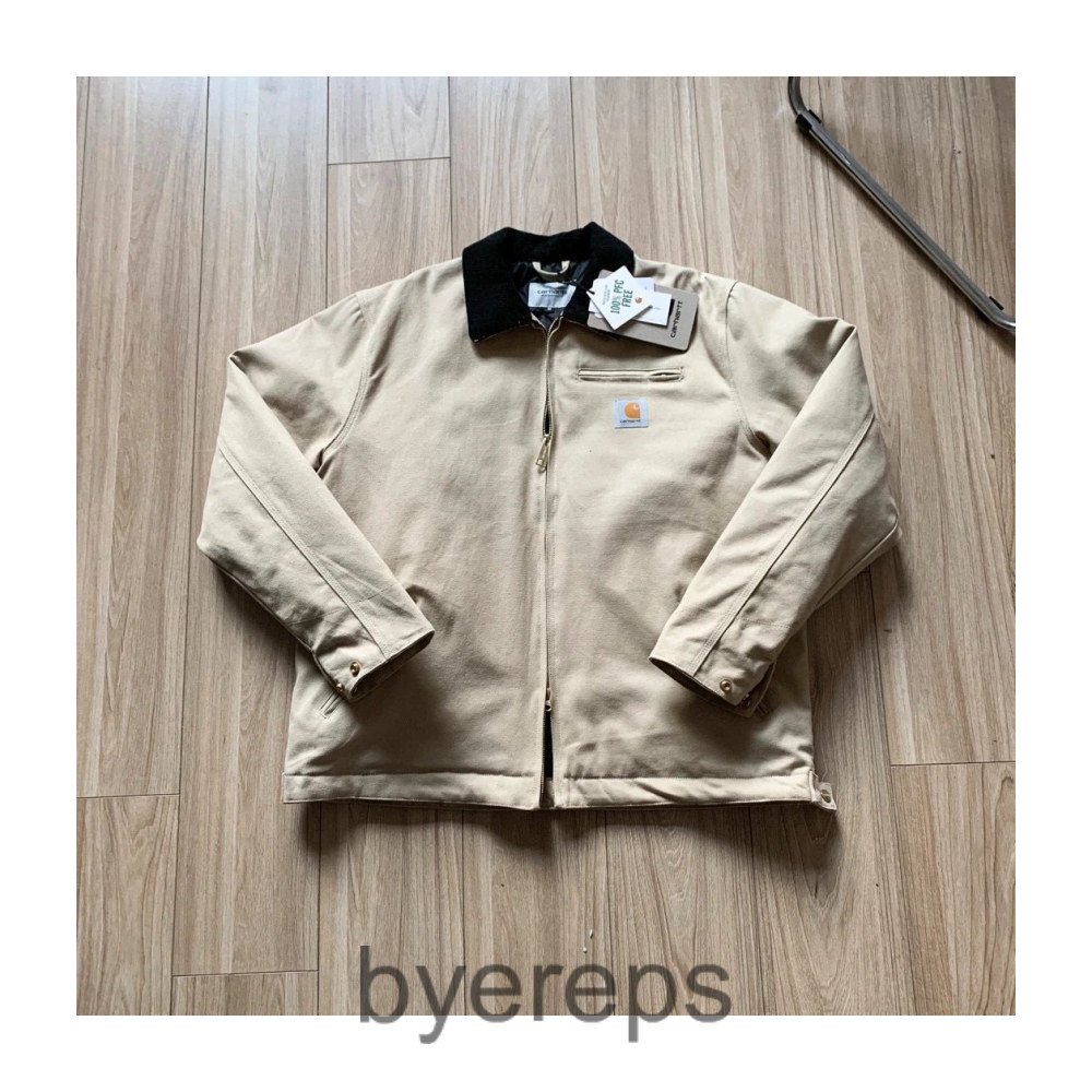Carhartt workwear jacket ( has more of em )