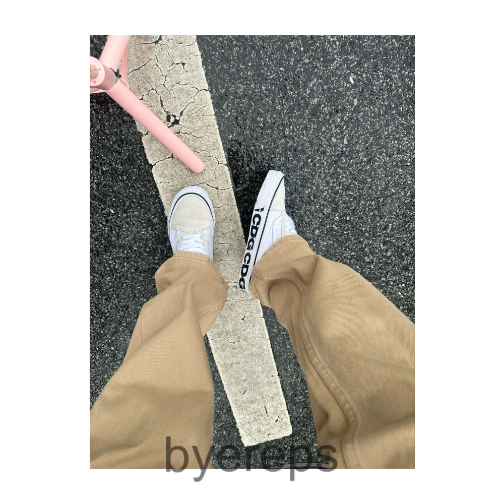 Comme des Garçons cdg vans — photo 2 of 4