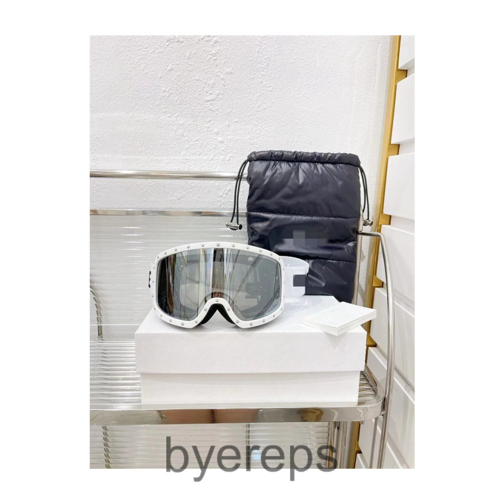 Celine Ski Goggles — photo 3 of 4