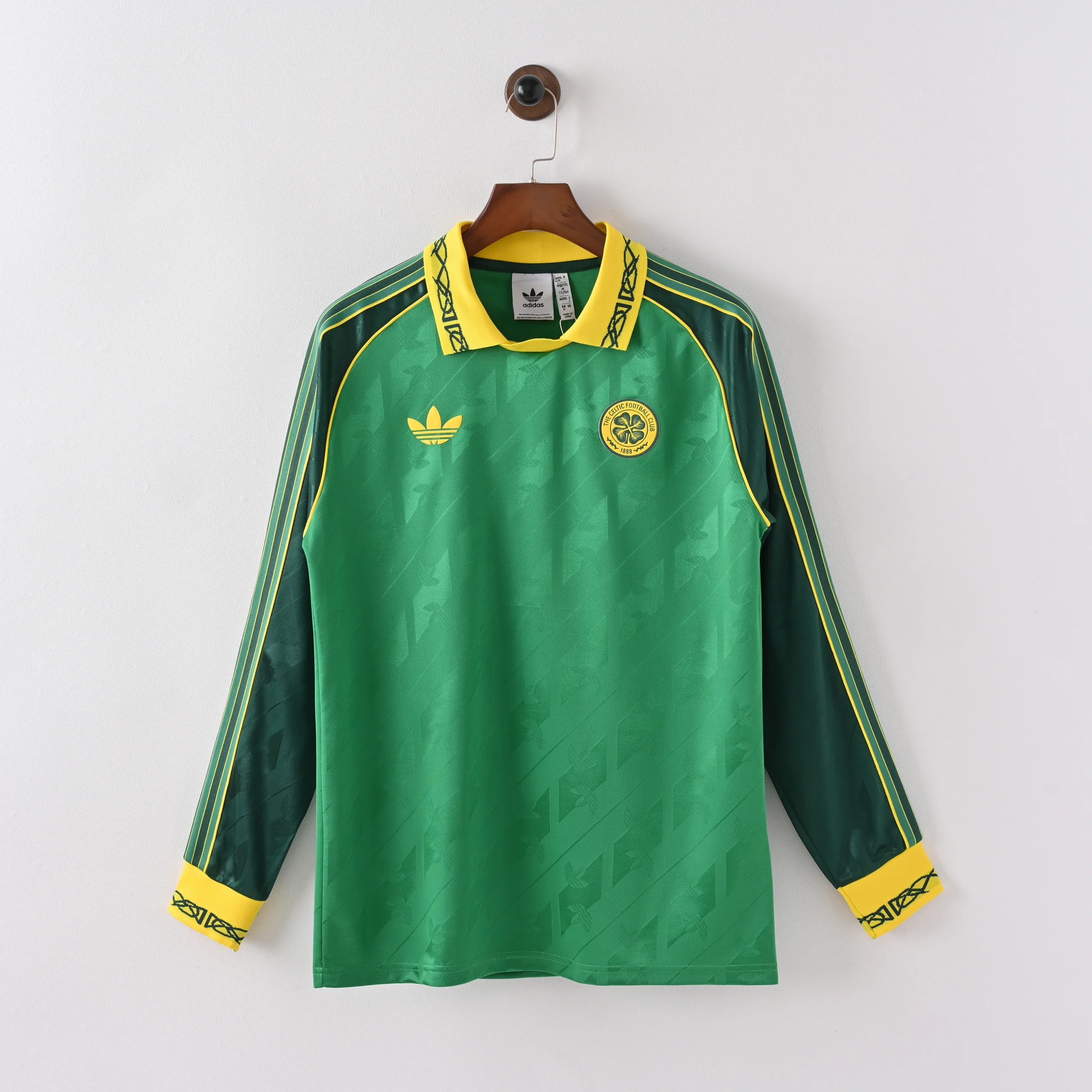 Celtic Retro Jersey