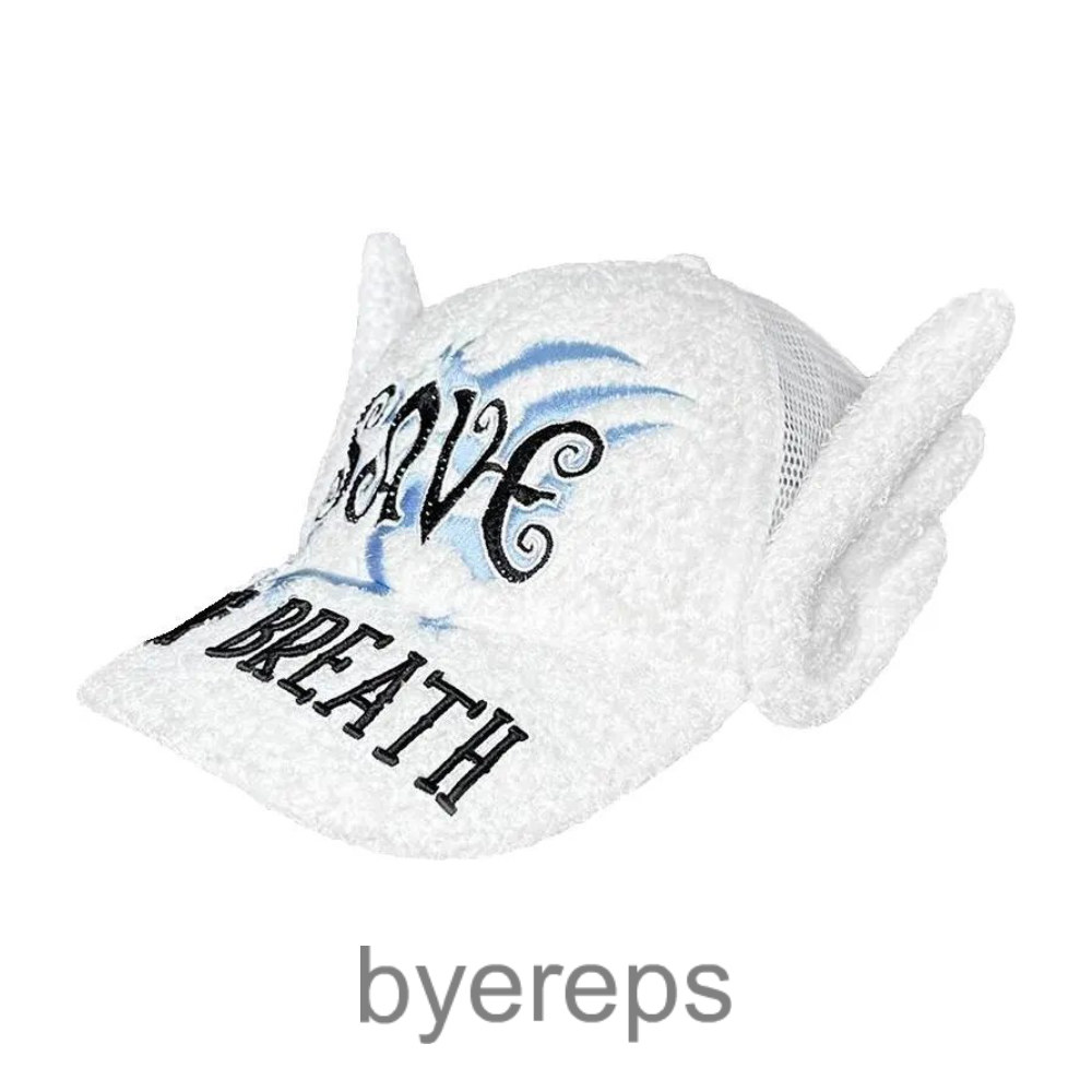 CFIERCE ANGEL WINGS CAP