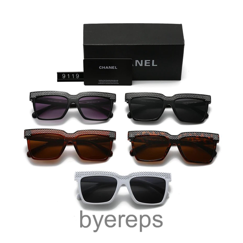Chanel SunGlasses — photo 3 of 4
