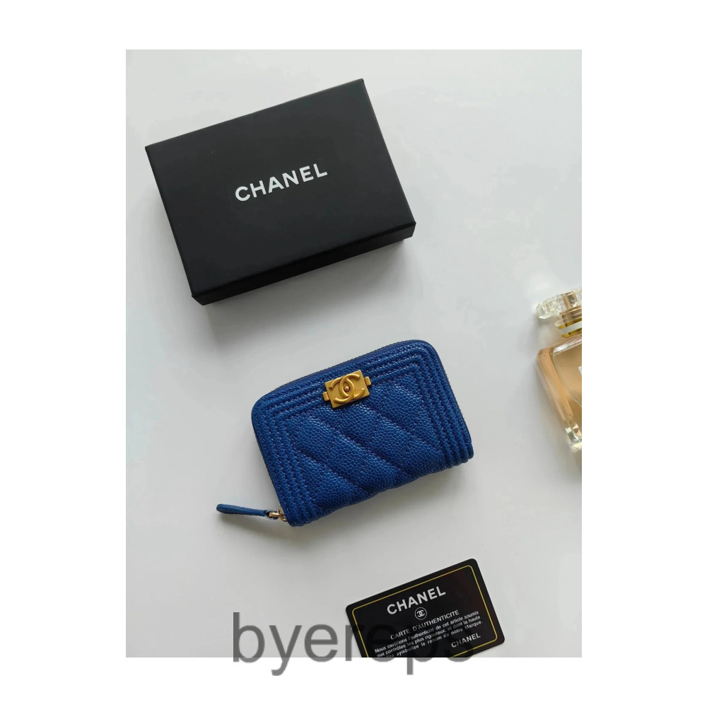 Chanel Wallet — photo 4 of 4