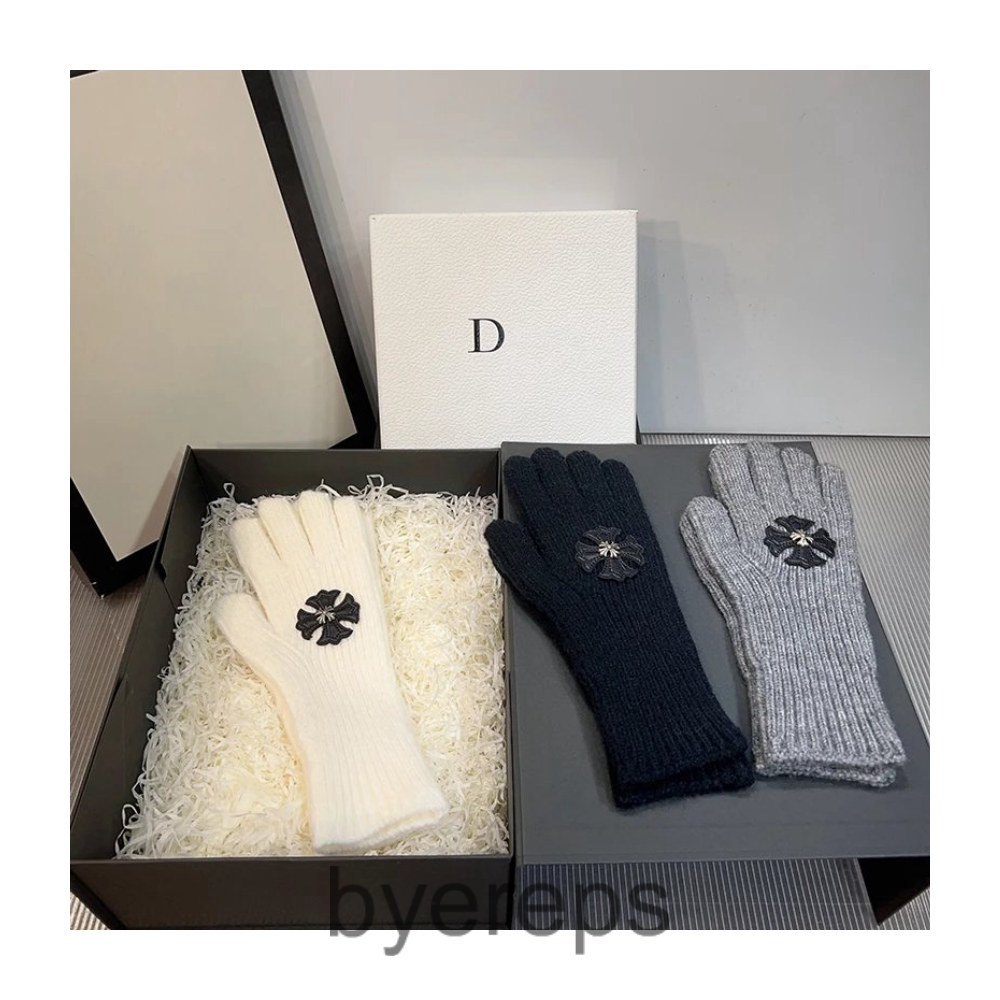 Chrome Hearts Gloves