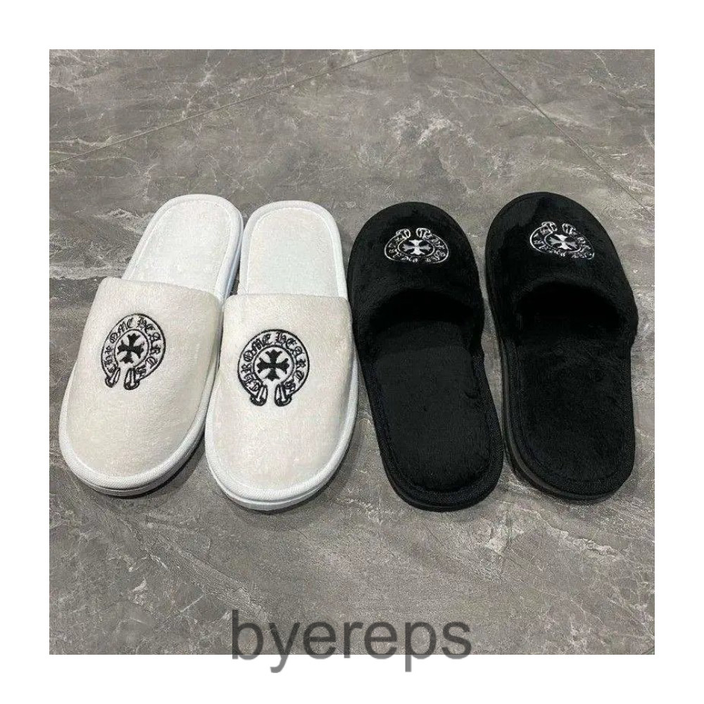 Chrome Hearts Slippers — photo 2 of 4