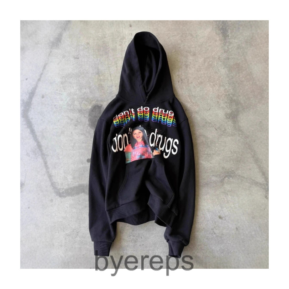 Unbranded color of this hoodie is masterpiece — photo 4 of 4