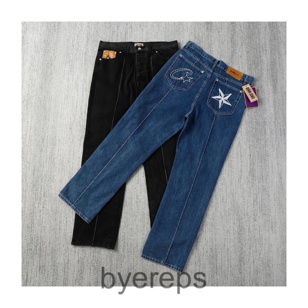 Corteiz jeans ( has more of em )