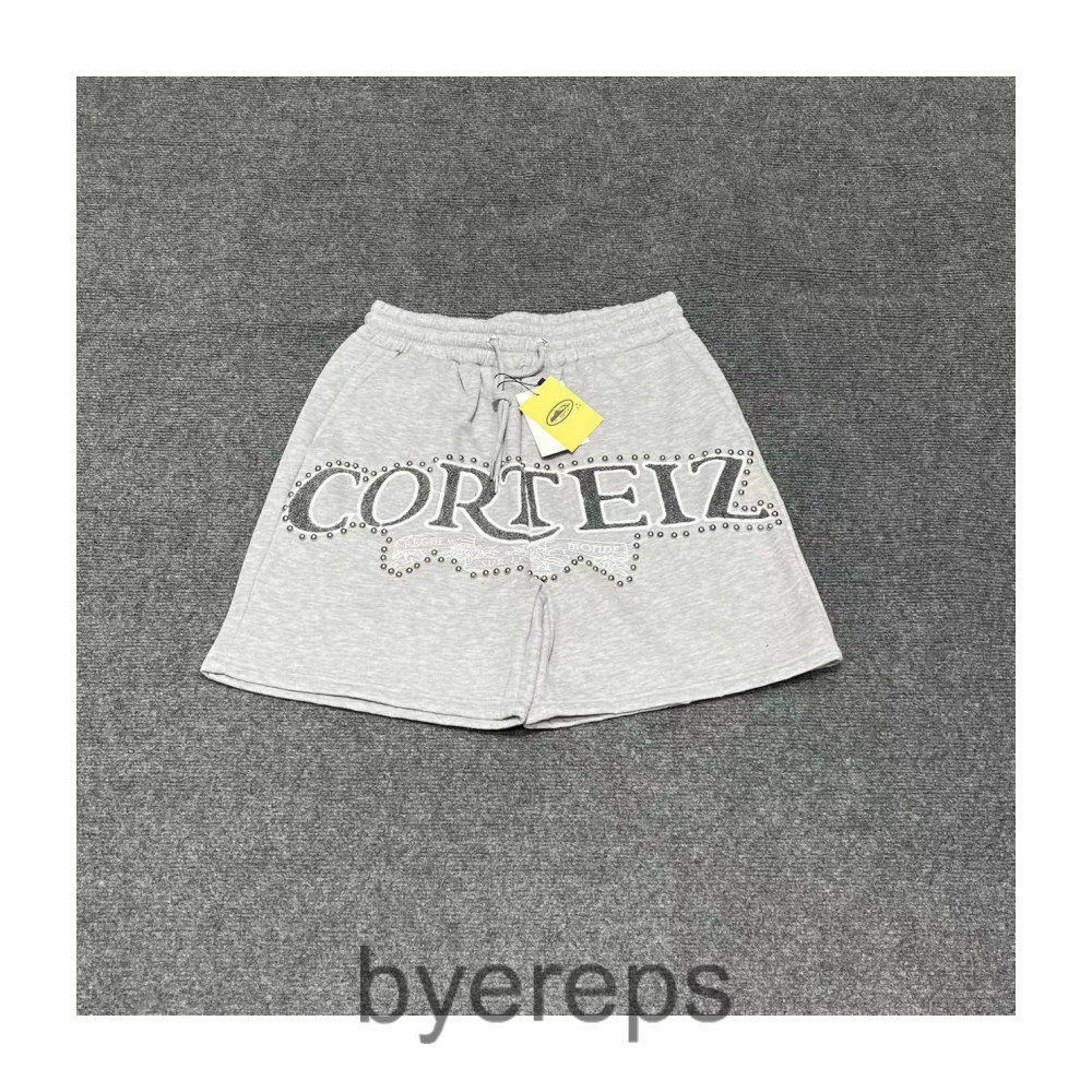 Unbranded Corteiz shorts ( has more of em ) — photo 3 of 4