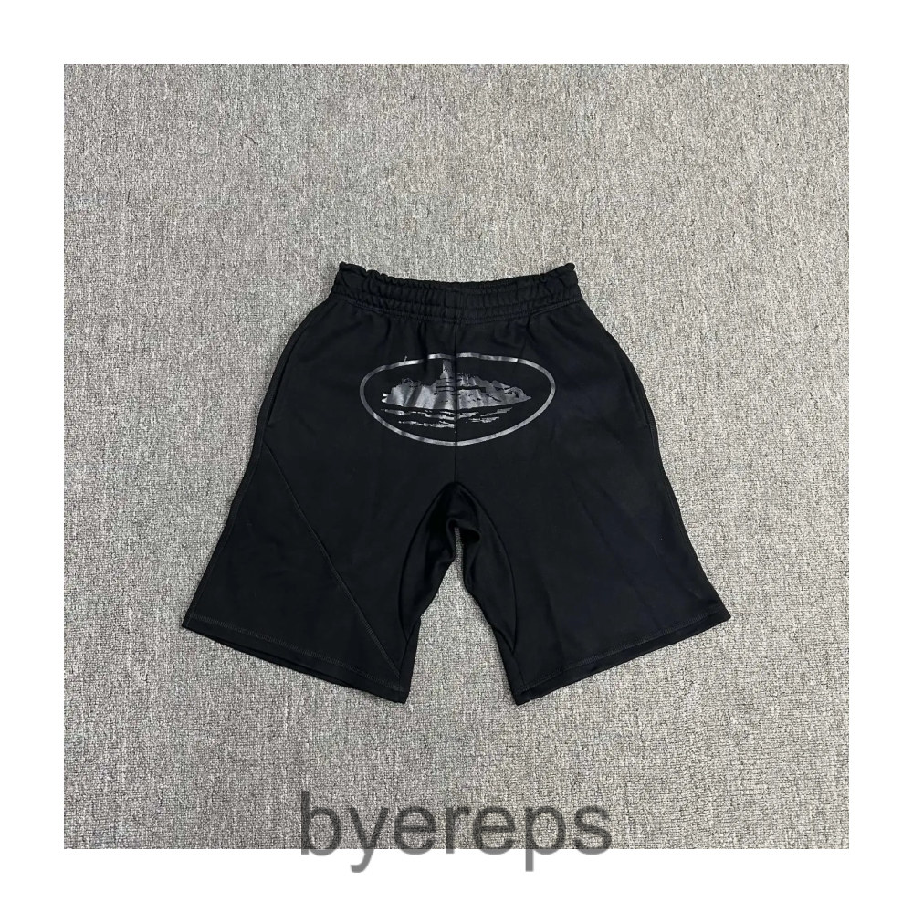 Corteiz shorts ( has tons of em )